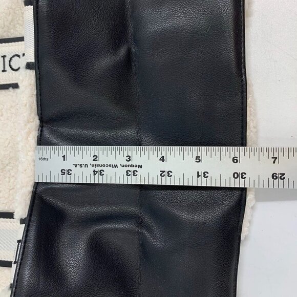 Victoria Secret Women's Fleece Zip Cozy Plush Tote‎ Bag NWT - Picture 15 of 15